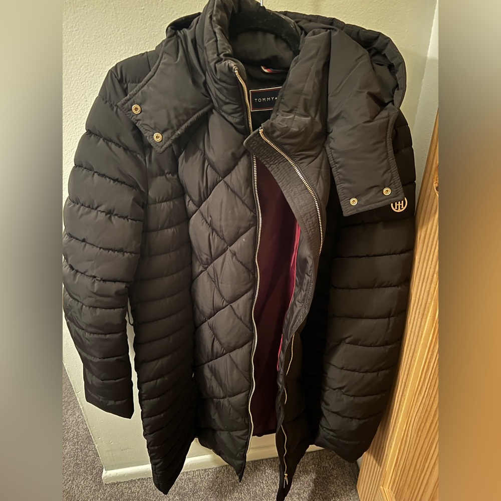 Black Tommy Hilfiger coat